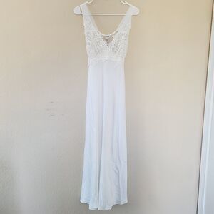 Lingerie Cacique Womens Long Slip Satin White Dress Size Small Lace Trim Sheer